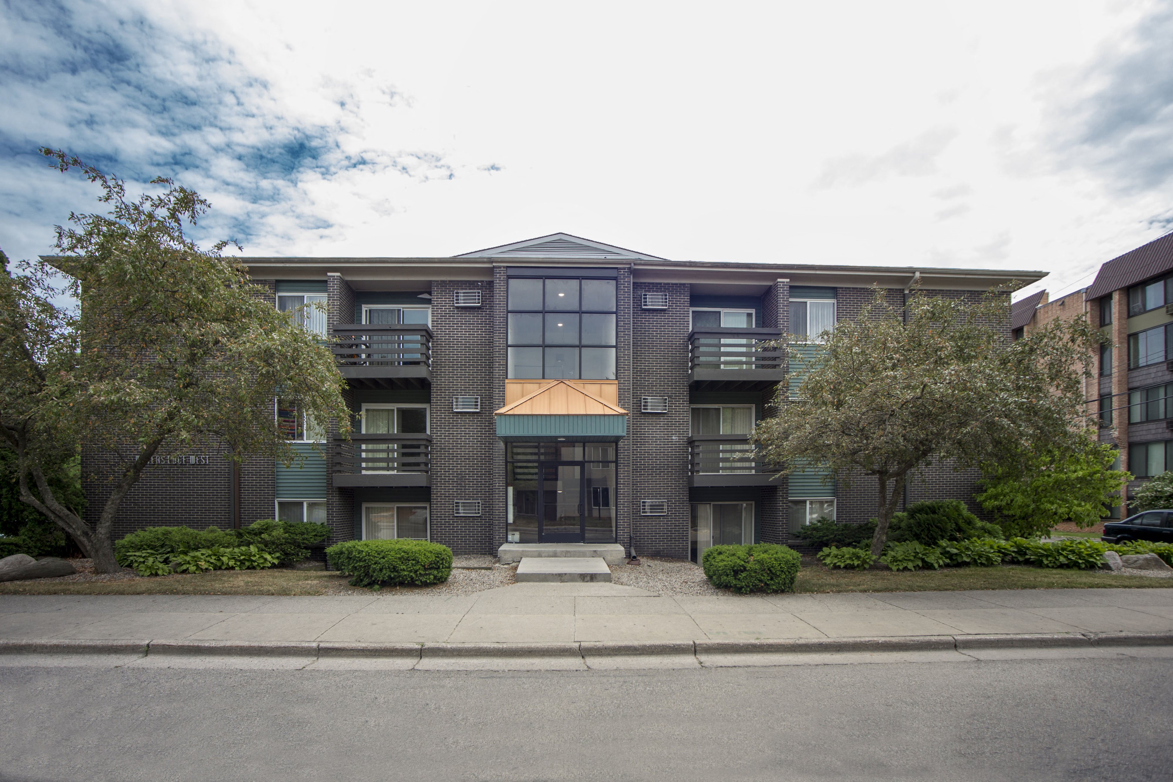 Waters Edge Apartments Apartments in East Lansing, MI